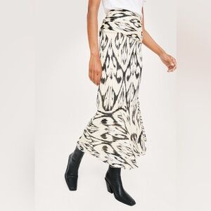 Nasty Gal Printed Chiffon Midi Skirt Sz 6